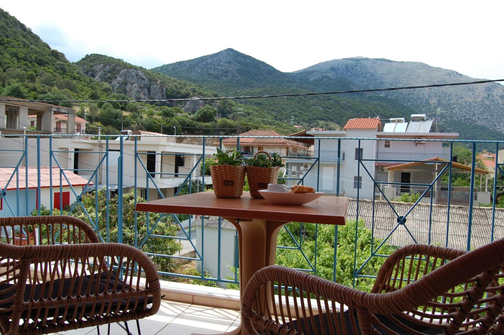 Alkyoni Apartments & Studios Poros  Exterior photo